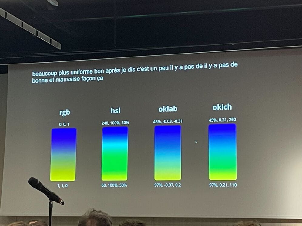 Diapositive de la présentation qui montre différents dégradés selon les espaces de couleur 